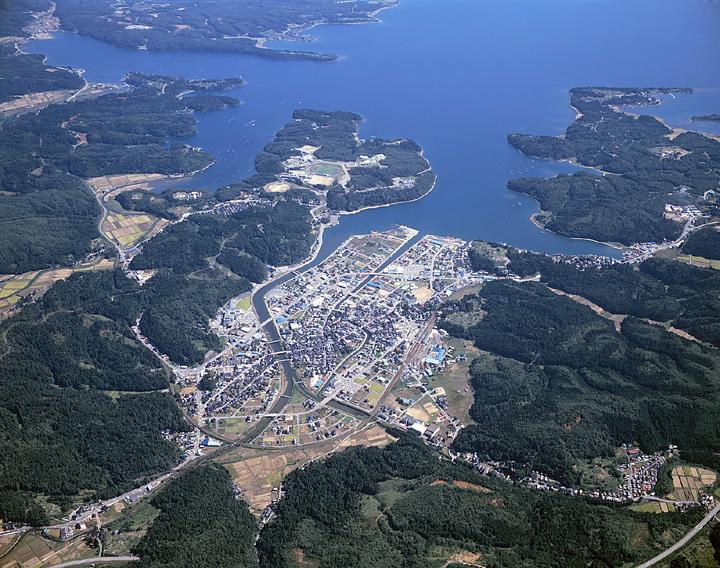 穴水町市街地全景写真